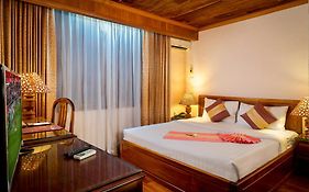 Ta Prohm Hotel & Spa